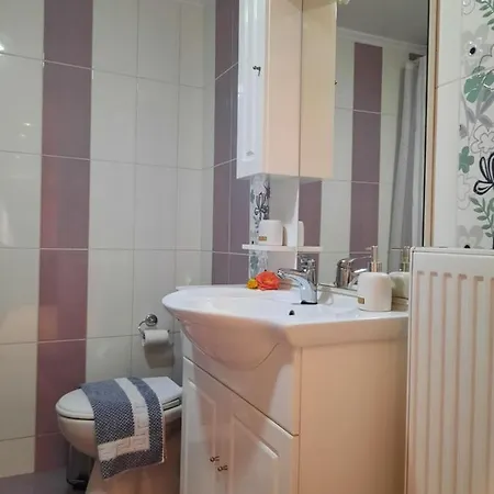 Pavlos Appartement *