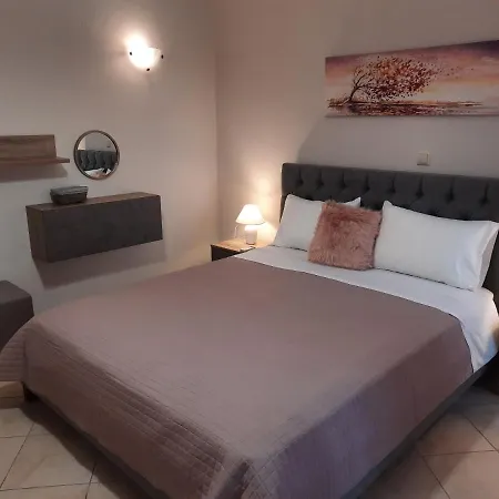 Apartment Pavlos
